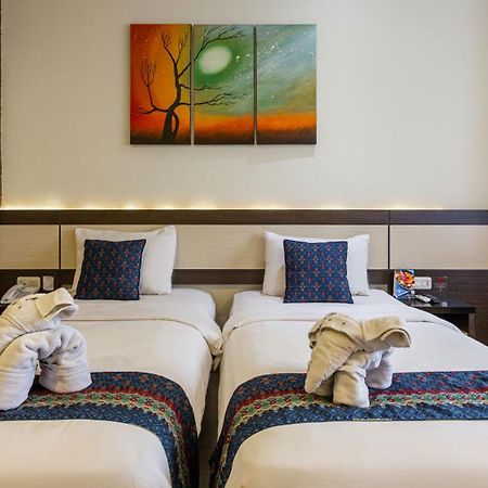 Atlantic City Hotel Bandung Exterior foto