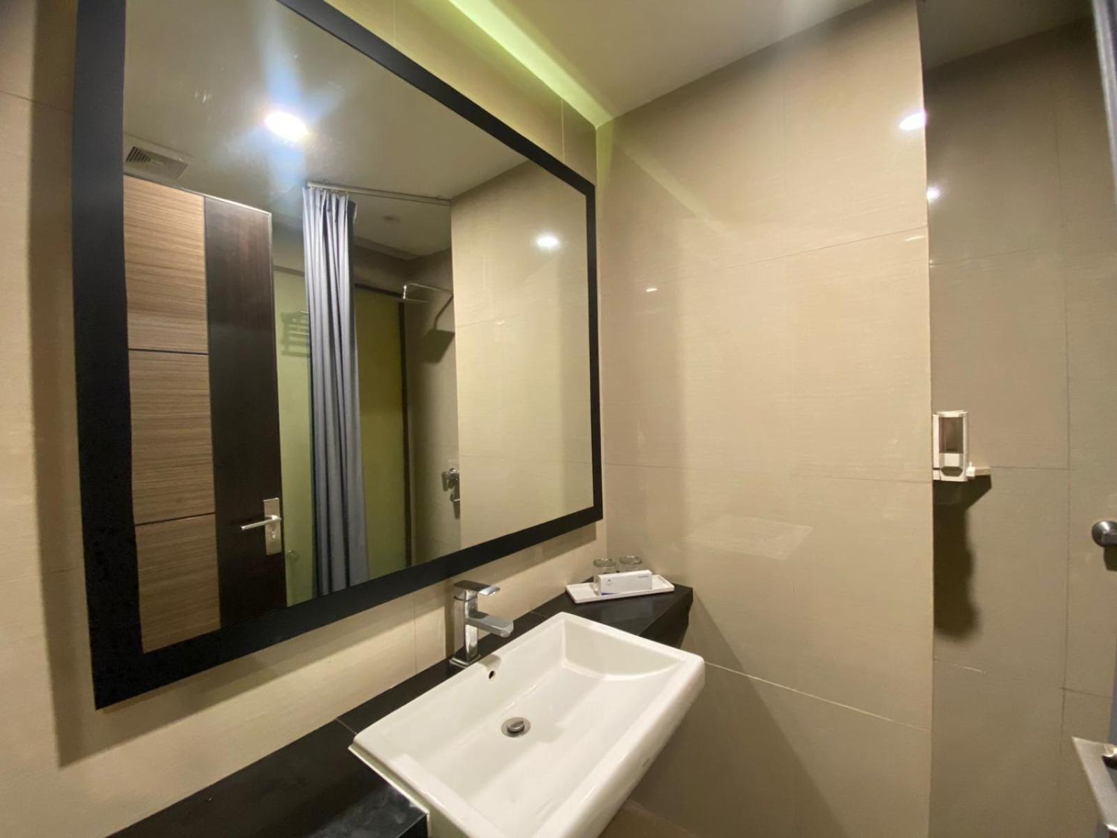 Atlantic City Hotel Bandung Exterior foto