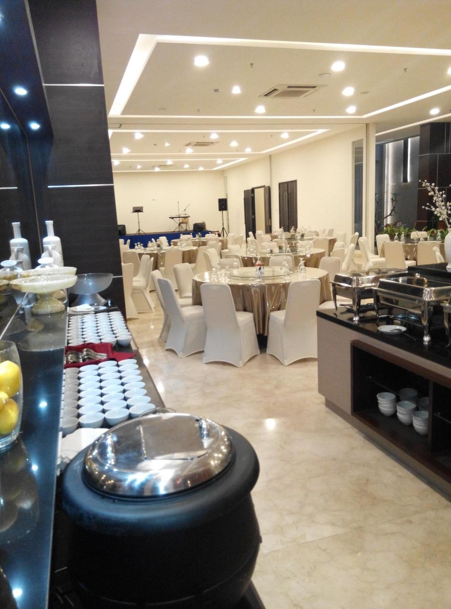 Atlantic City Hotel Bandung Exterior foto