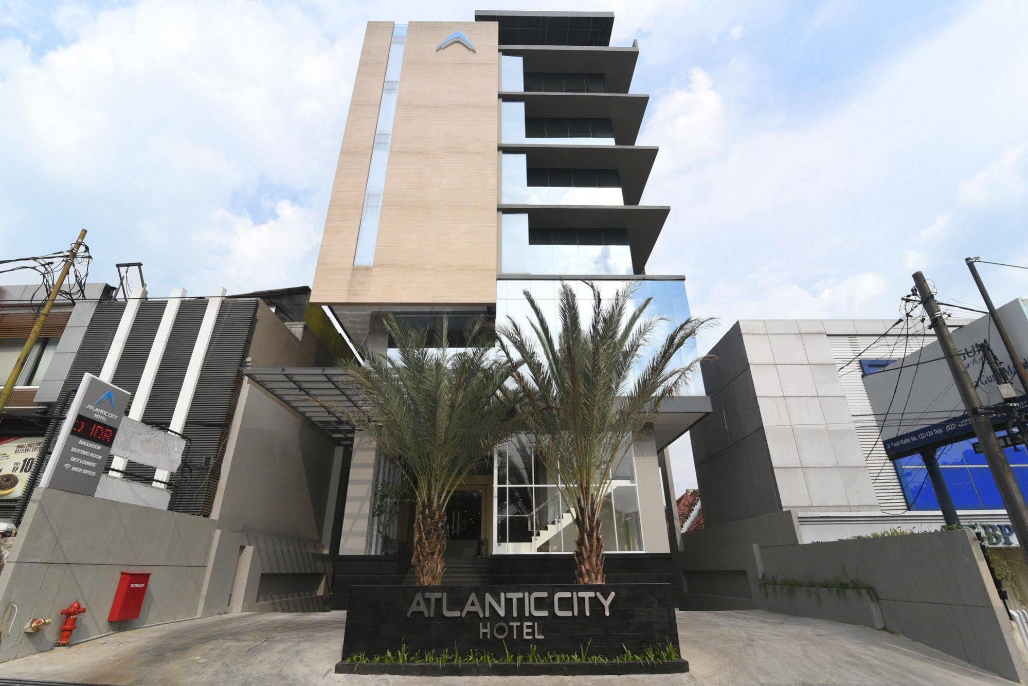 Atlantic City Hotel Bandung Exterior foto