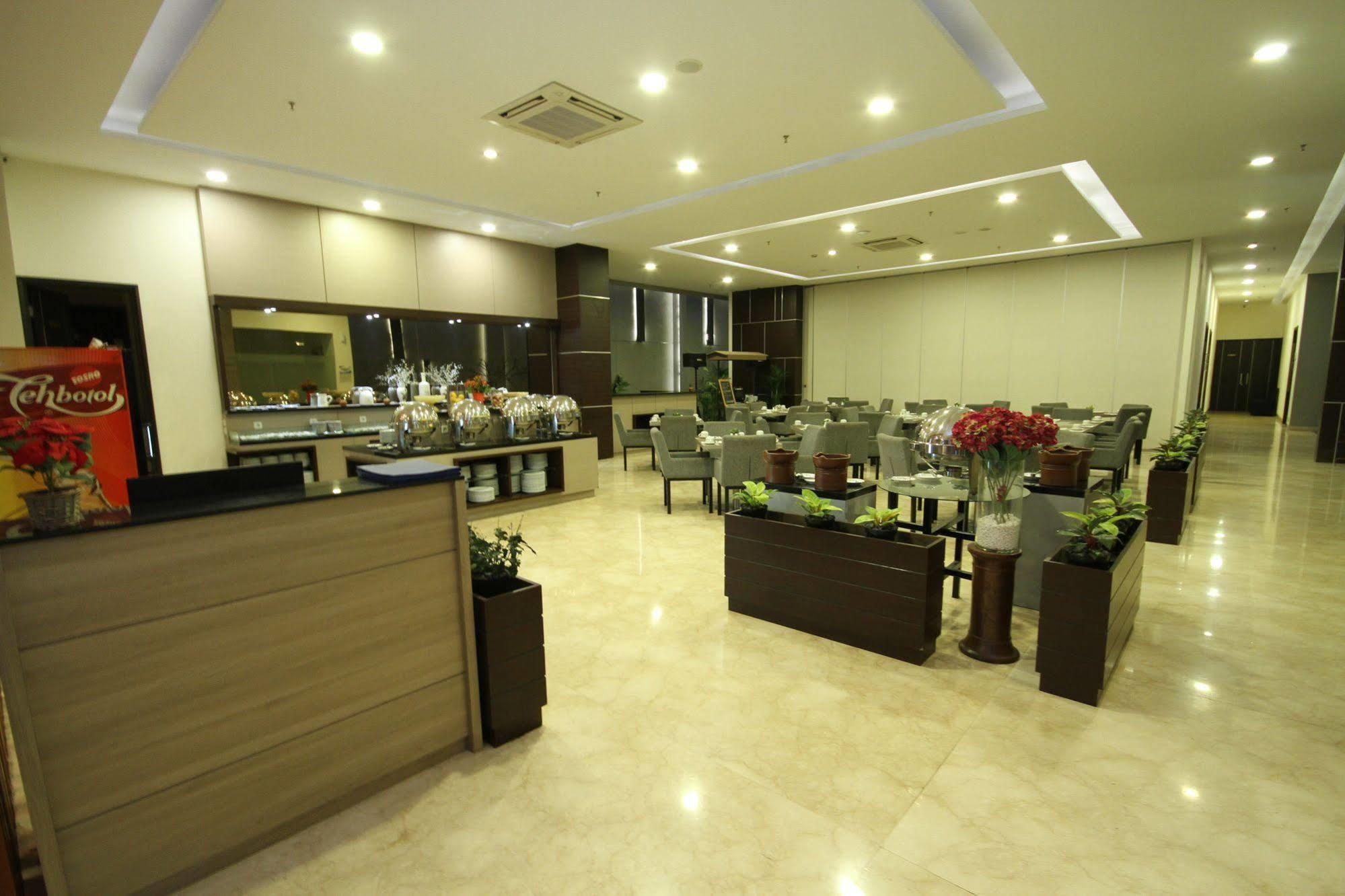 Atlantic City Hotel Bandung Exterior foto